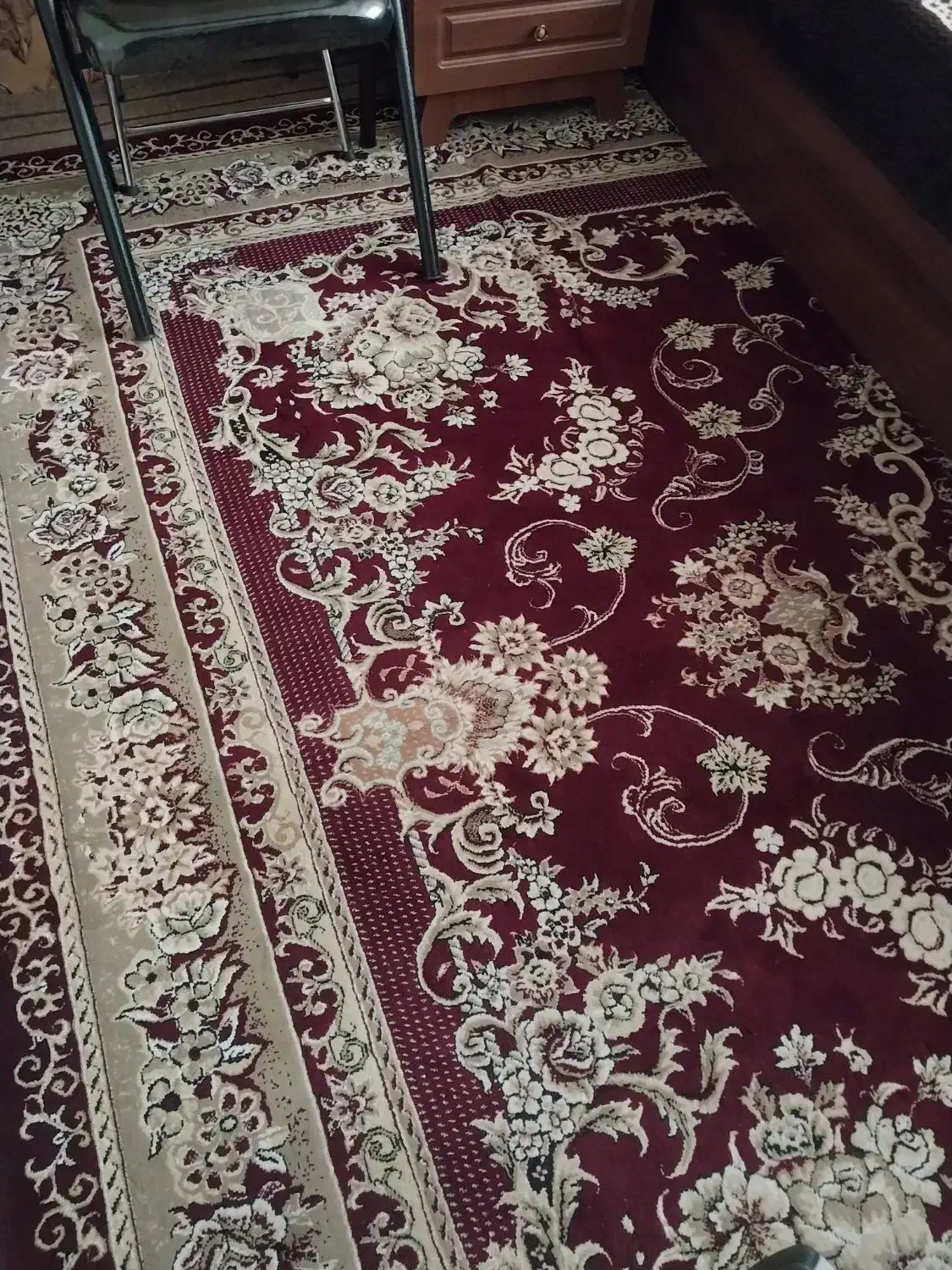 فرش ۳در ۳|فرش|مشهد, کوشش|دیوار