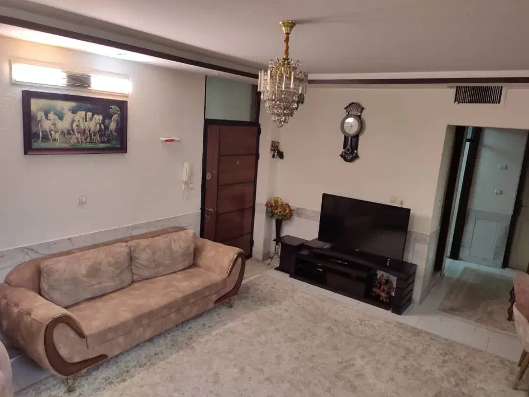 آپارتمان ۷۶ متر  فول دو میلیارددویست میلیون تومان|فروش آپارتمان|شاهین‌شهر, نبوت|دیوار