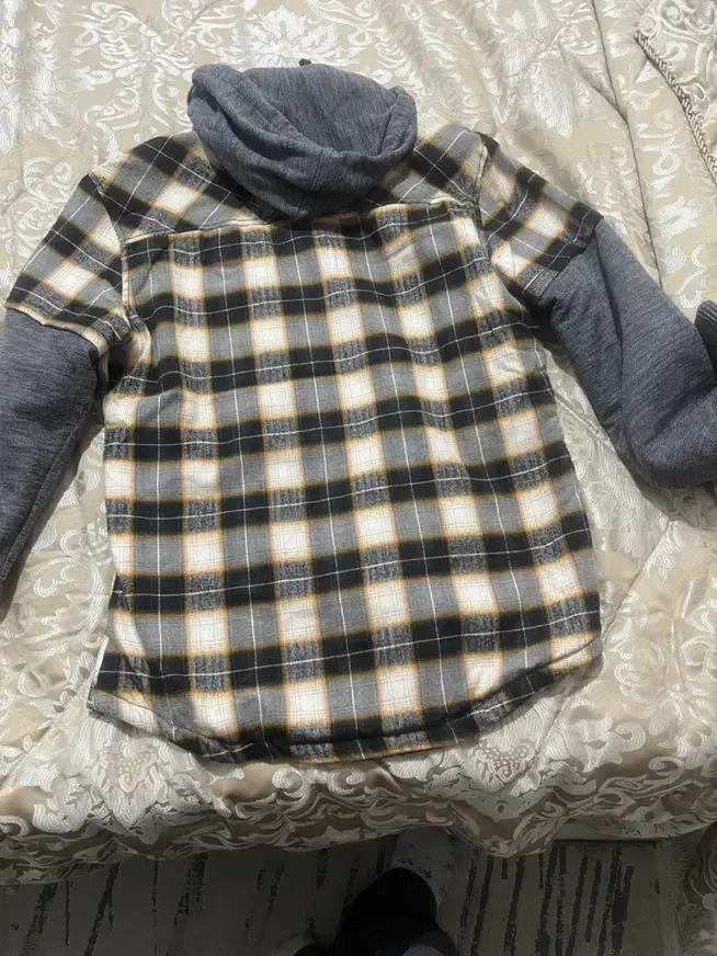 سوئیشرت چارخونه|لباس|تهران, وردآورد|دیوار