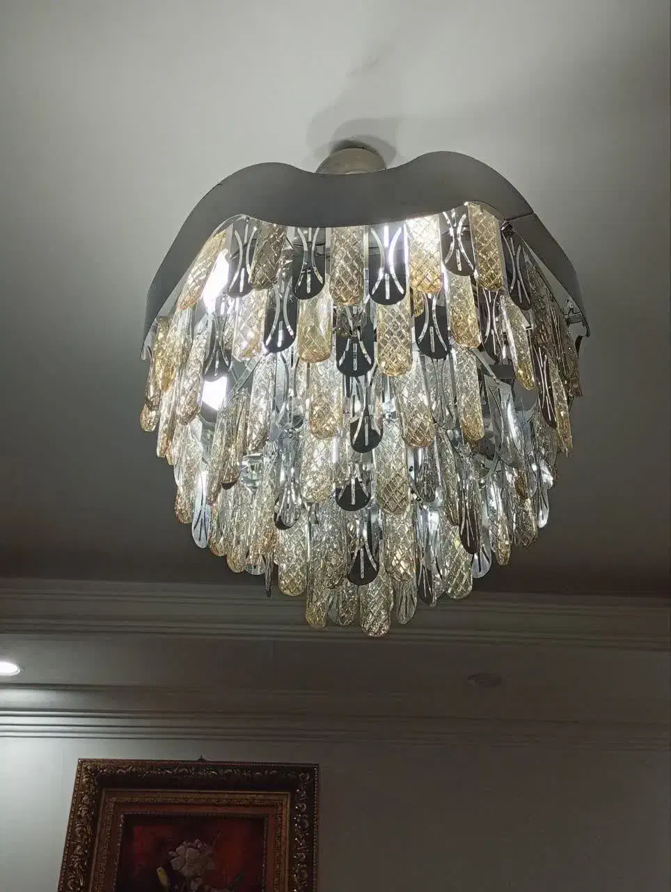 لوستر و فرش|لوستر و چراغ آویز|تهران, تولید دارو|دیوار