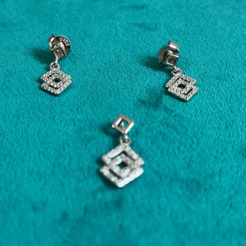 نیم ست نقره زنانه مسیر بی انتها ۶۲۶۸ با قیمت مناسب|جواهرات|شیراز, گلستان|دیوار