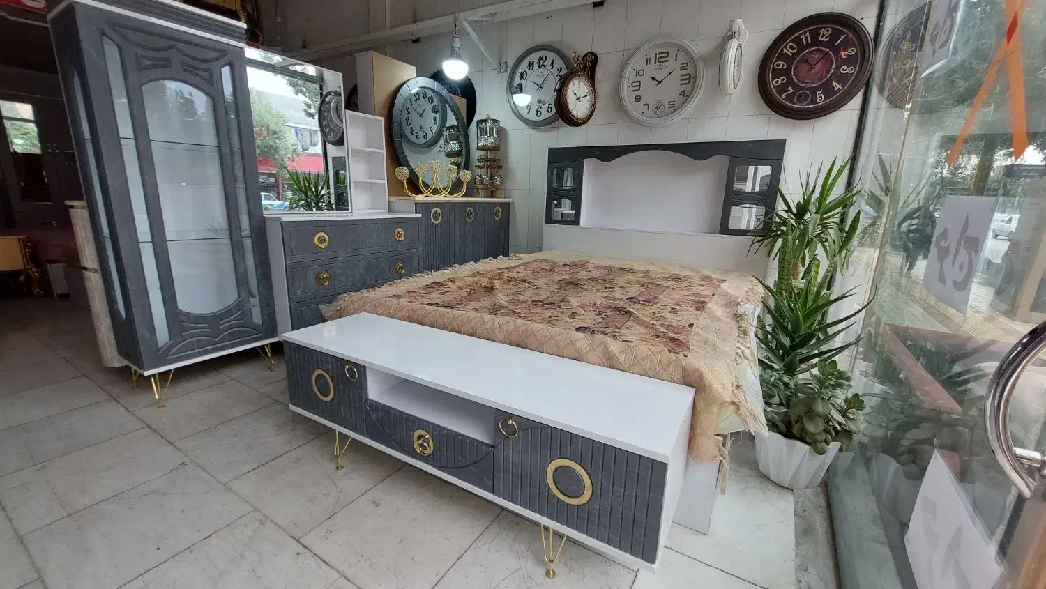 سرویی خواب عروس|تخت و سرویس خواب|شیروان (خراسان), |دیوار