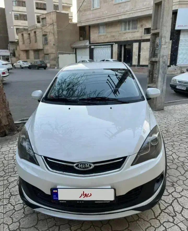 ا م وی ام ۳۱۵ هاچبک۱۳۹۷( اقساطی،معاوضه نداریم)|خودرو سواری و وانت|تهران, نارمک|دیوار