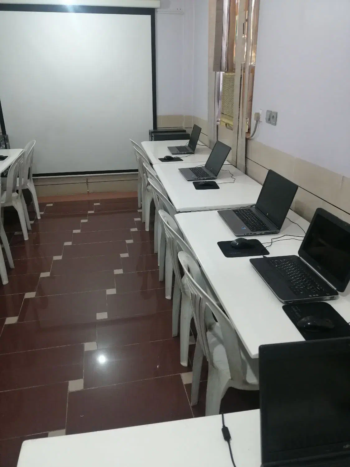 آموزش کامپیوتر و حسابداری|خدمات آموزشی|دزفول, |دیوار