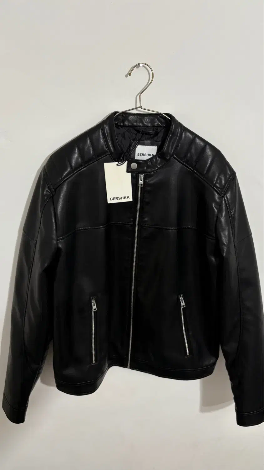 برشکا تمامچرم اصل|لباس|رشت, دباغیان|دیوار