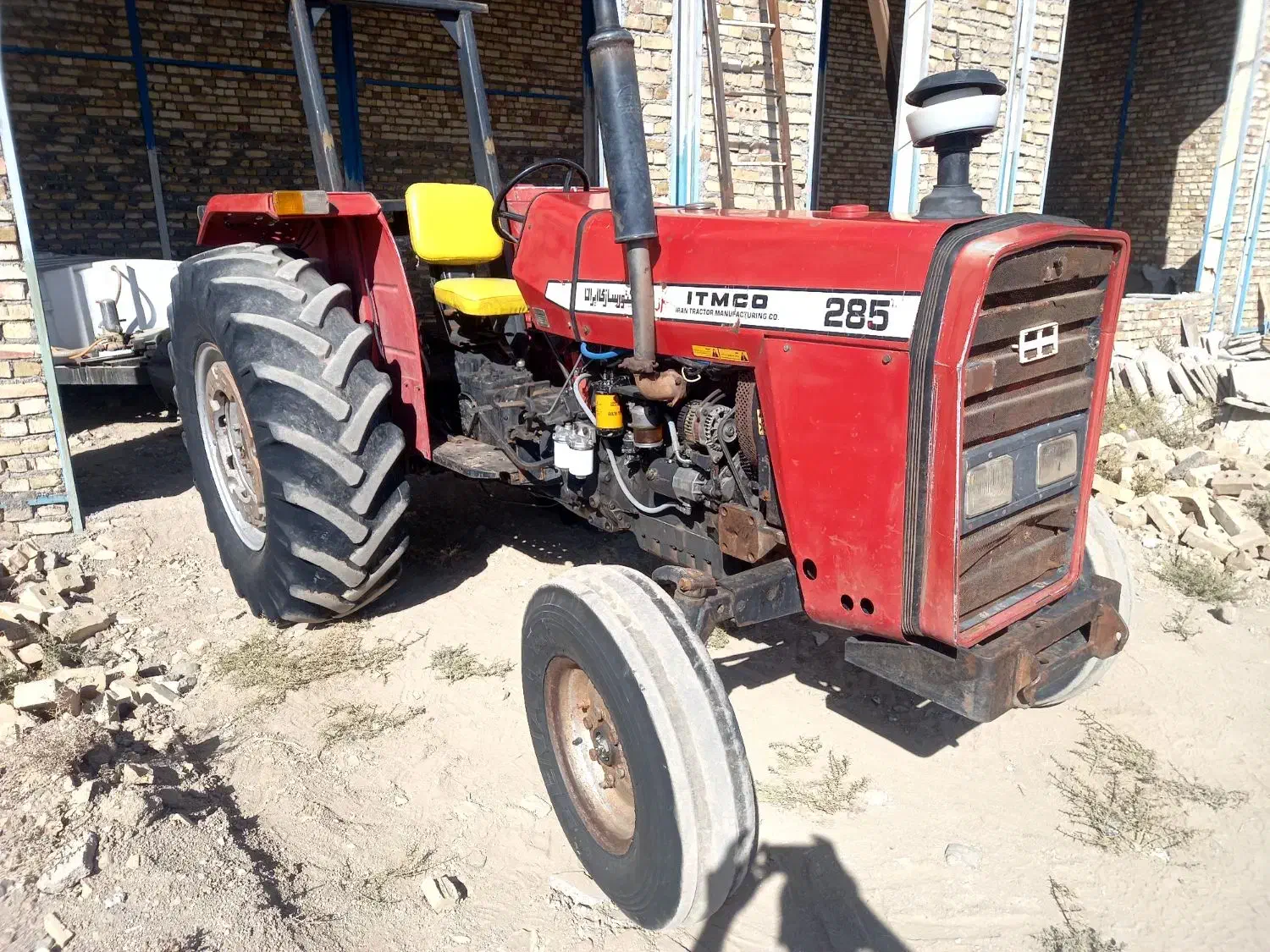تراکتور ۲۸۵ تک مدل ۸۹ عروسک|خودرو سنگین|تربتحیدریه, بازار|دیوار