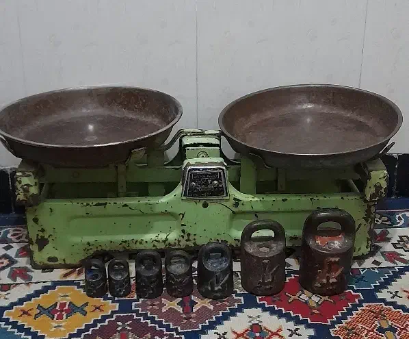 ترازو|فروشگاه و مغازه|بروجرد, |دیوار