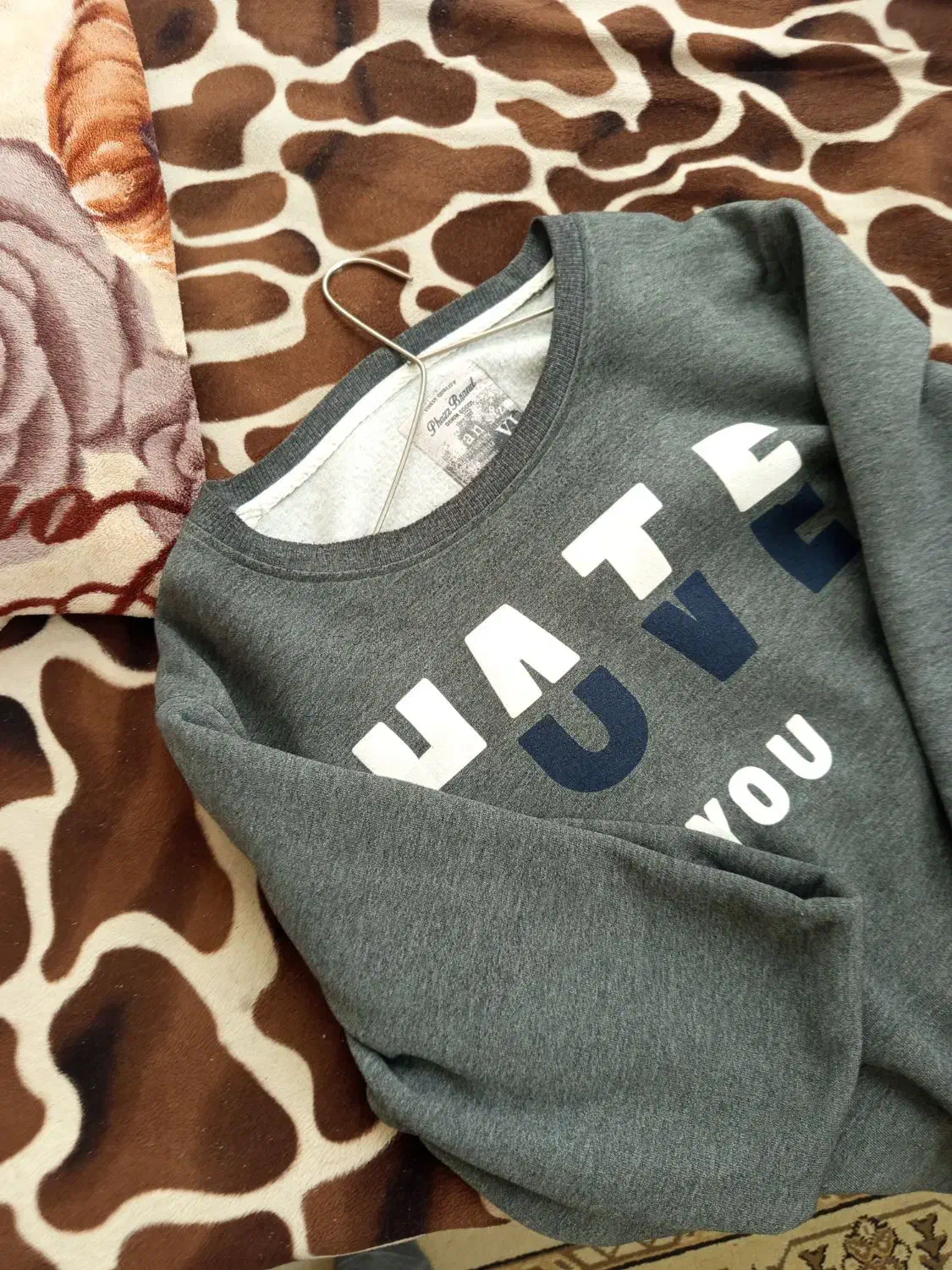 سوعیشرتت هودی بافت سالم تمبز درحد،|لباس|فردیس, منظریه|دیوار