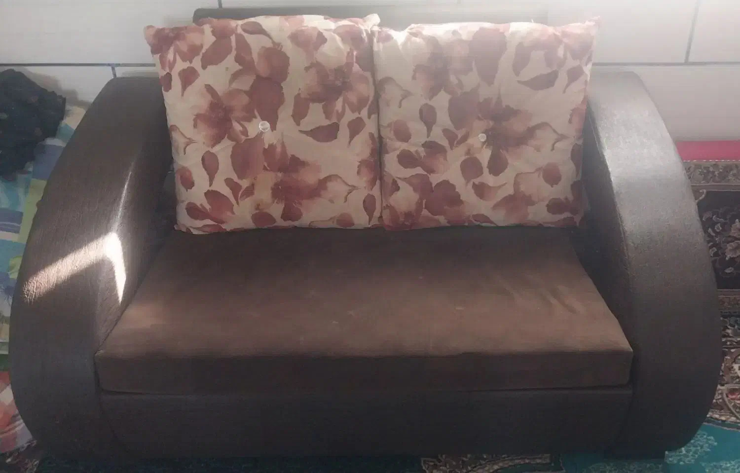 مبل چرم 7نفره|مبلمان خانگی و میز عسلی|زرند, |دیوار