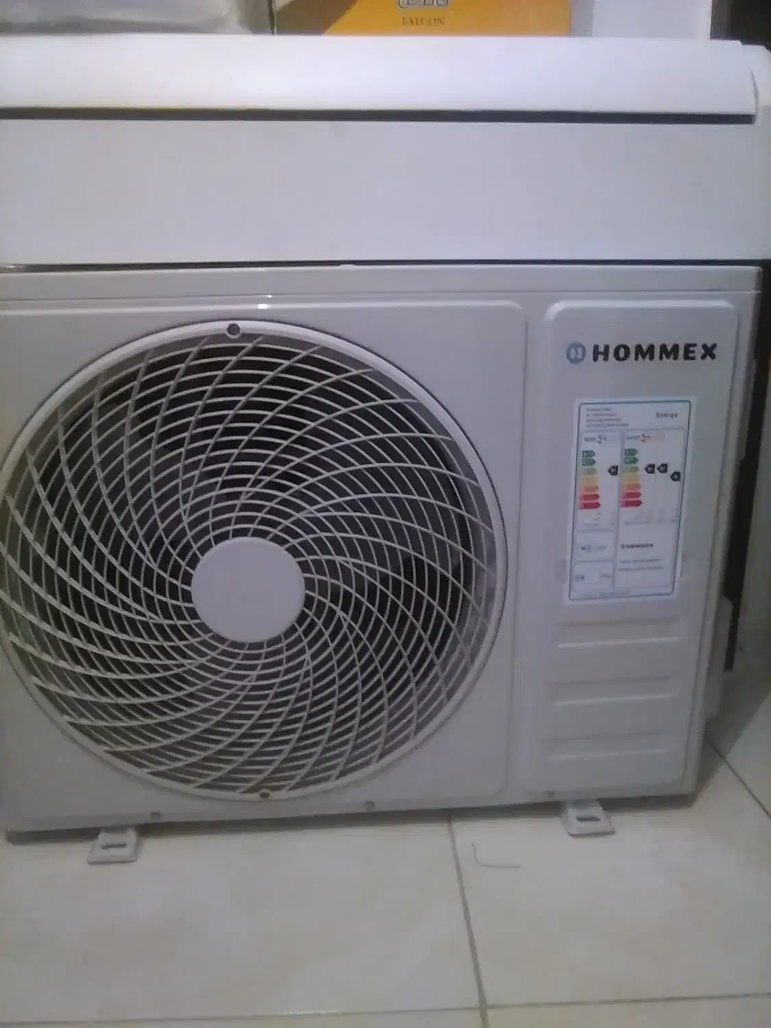 اسپیلت 18000|کولر گازی و فن‌کوئل|شیراز, فرگاز|دیوار