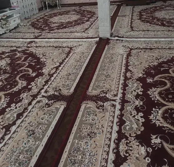 ۴ عدد فرش نگین مشهد|فرش|خرم‌آباد, |دیوار