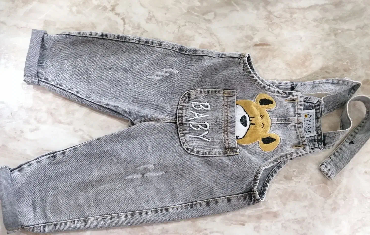 لباس سایز نه ماه به بالا سفارش دادم کوچیک شده|کفش و لباس بچه|گرگان, |دیوار