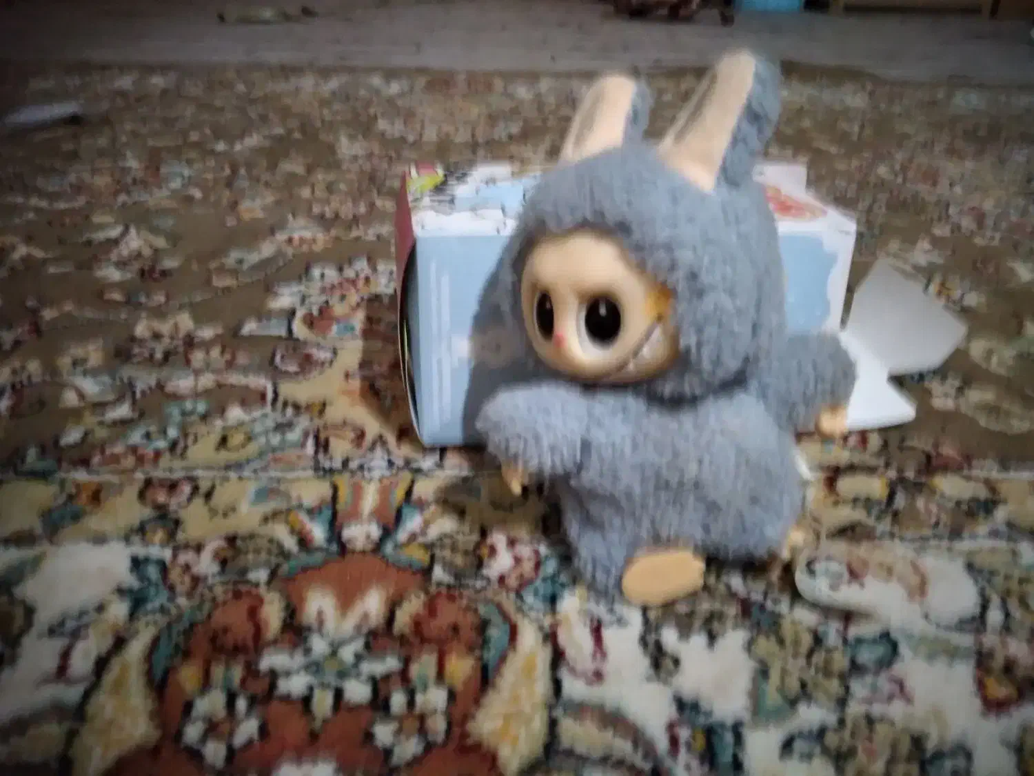 عروسک لبوبو|اسباب‌‌بازی|یاسوج, |دیوار