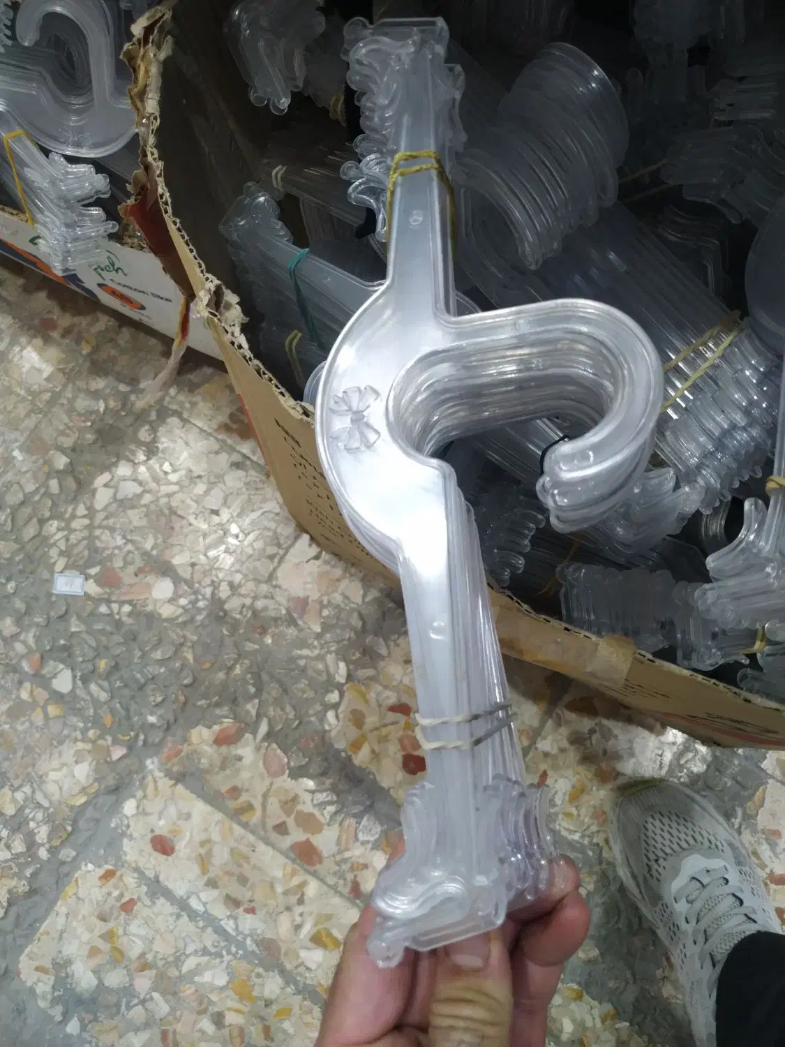 ویترین مانکن رگال چوب لباسی|فروشگاه و مغازه|ایلام, |دیوار