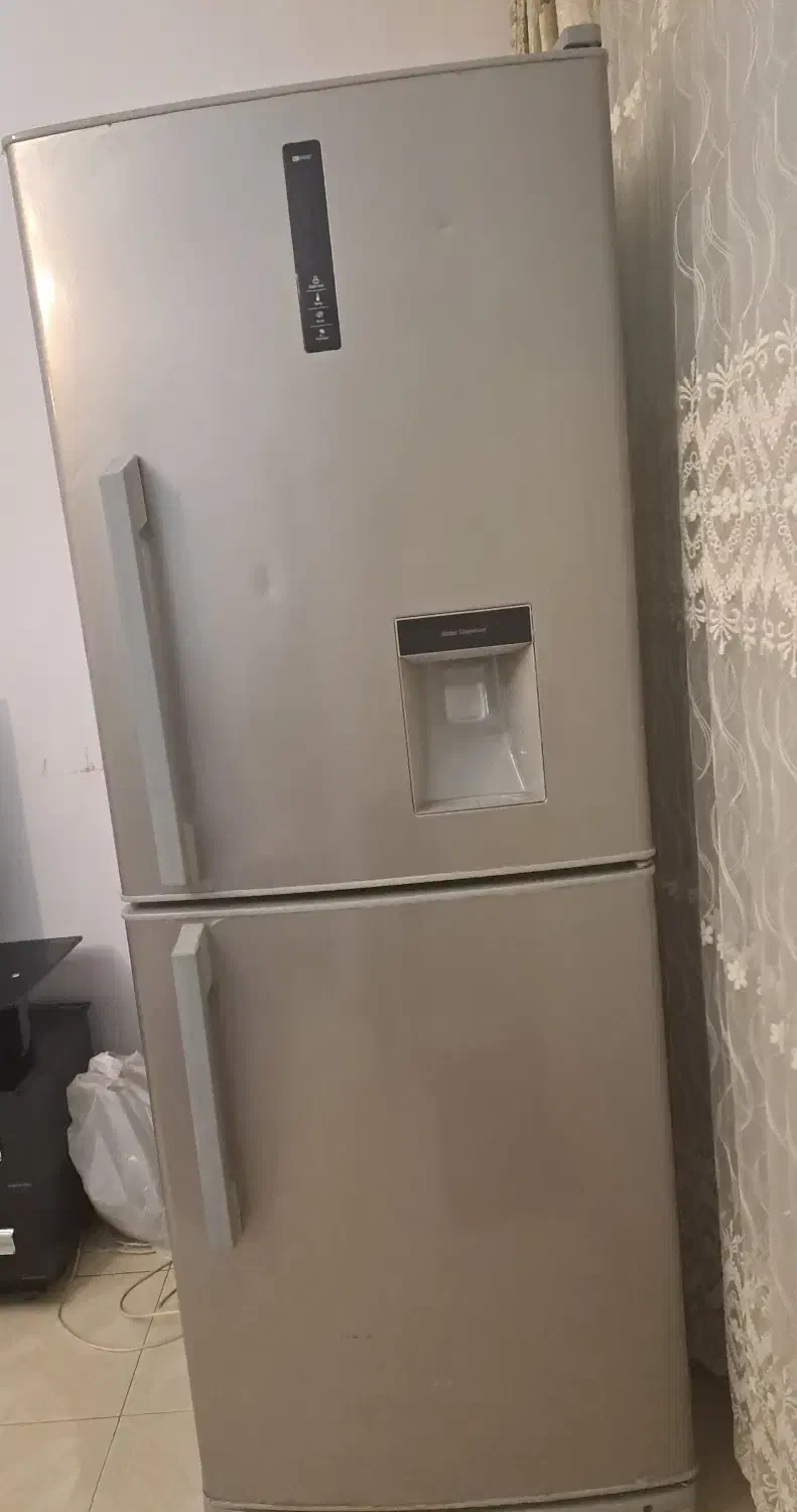 فروش یخچال و فریزر اسنوا|یخچال و فریزر|تهران, خاک سفید|دیوار