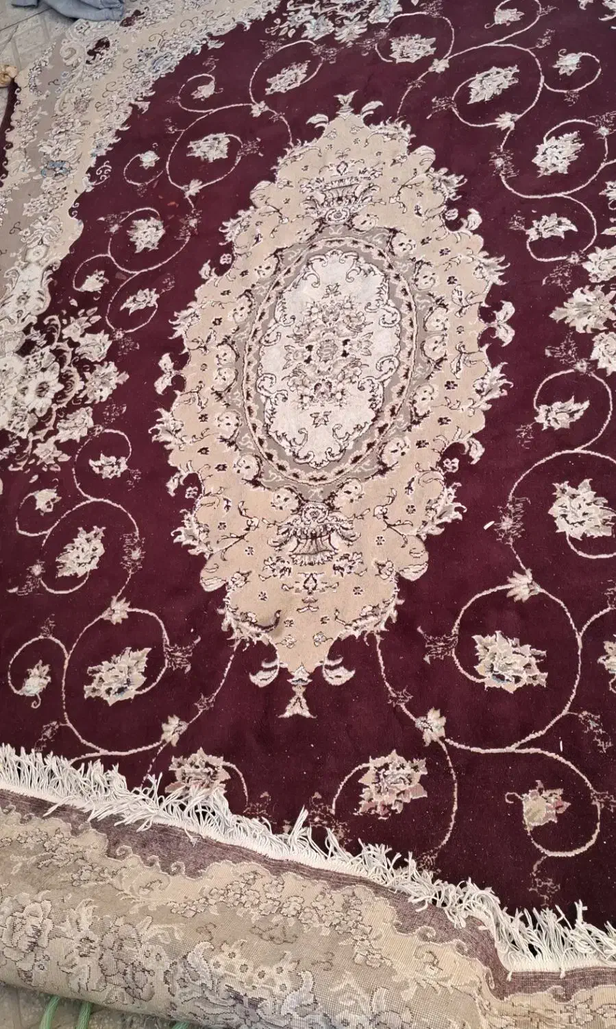 فروش فرش ۹ متری جفتی تخفیف خوب میدم|فرش|نیشابور, شهرک رسولی|دیوار