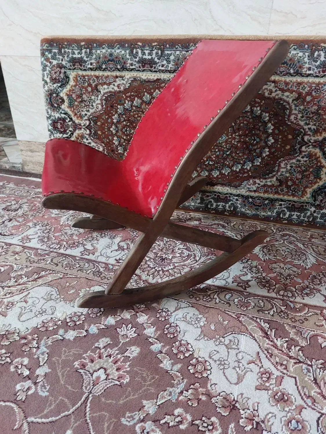 صندلی راک کودک|اسباب و اثاث بچه|کاشان, راوند|دیوار