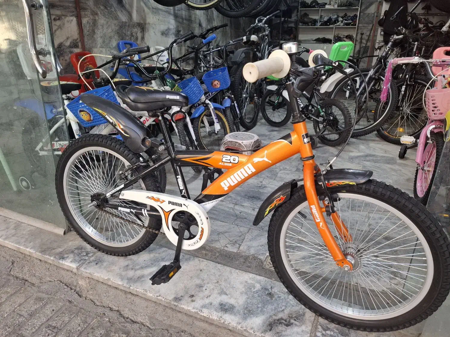 دوچرخه ۲۰ پوما حرفه ای|دوچرخه، اسکیت، اسکوتر|مشهد, شهید آوینی|دیوار