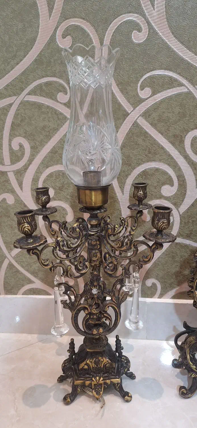 آینه شمعدان و ساعت برنز اصل|مبلمان خانگی و میز عسلی|بروجرد, |دیوار