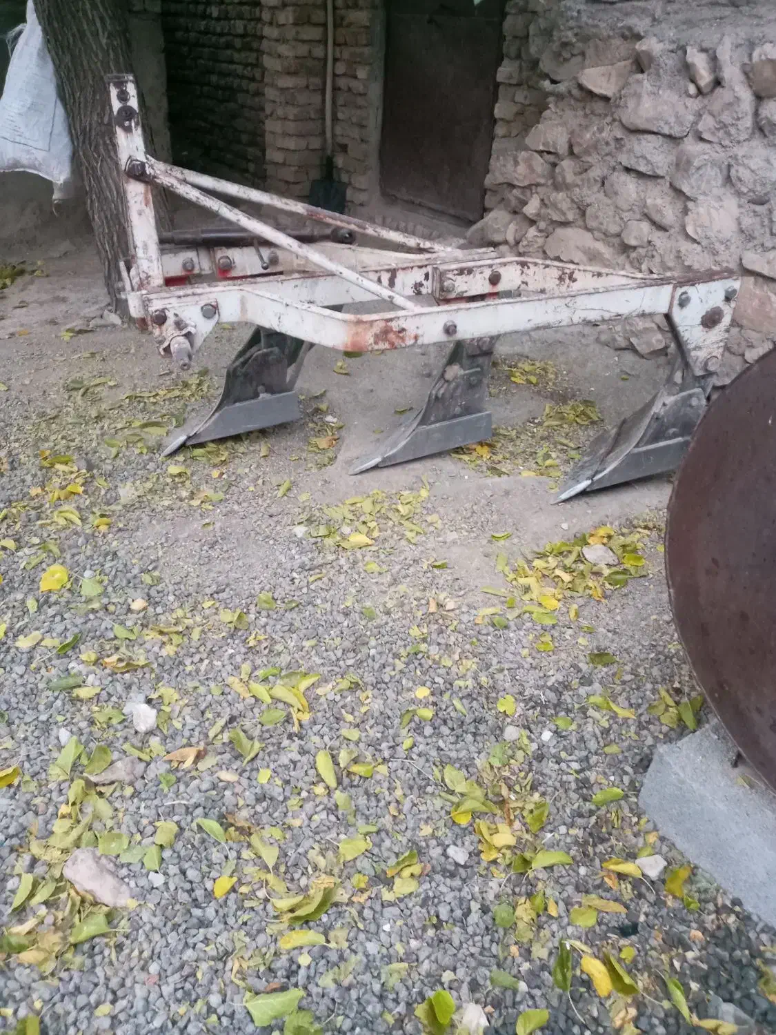 تراکتور۲۸۵ مدل ۶۴ وگاوآهن وتریلی چهارچرخ|خودرو سنگین|بیلوار, |دیوار