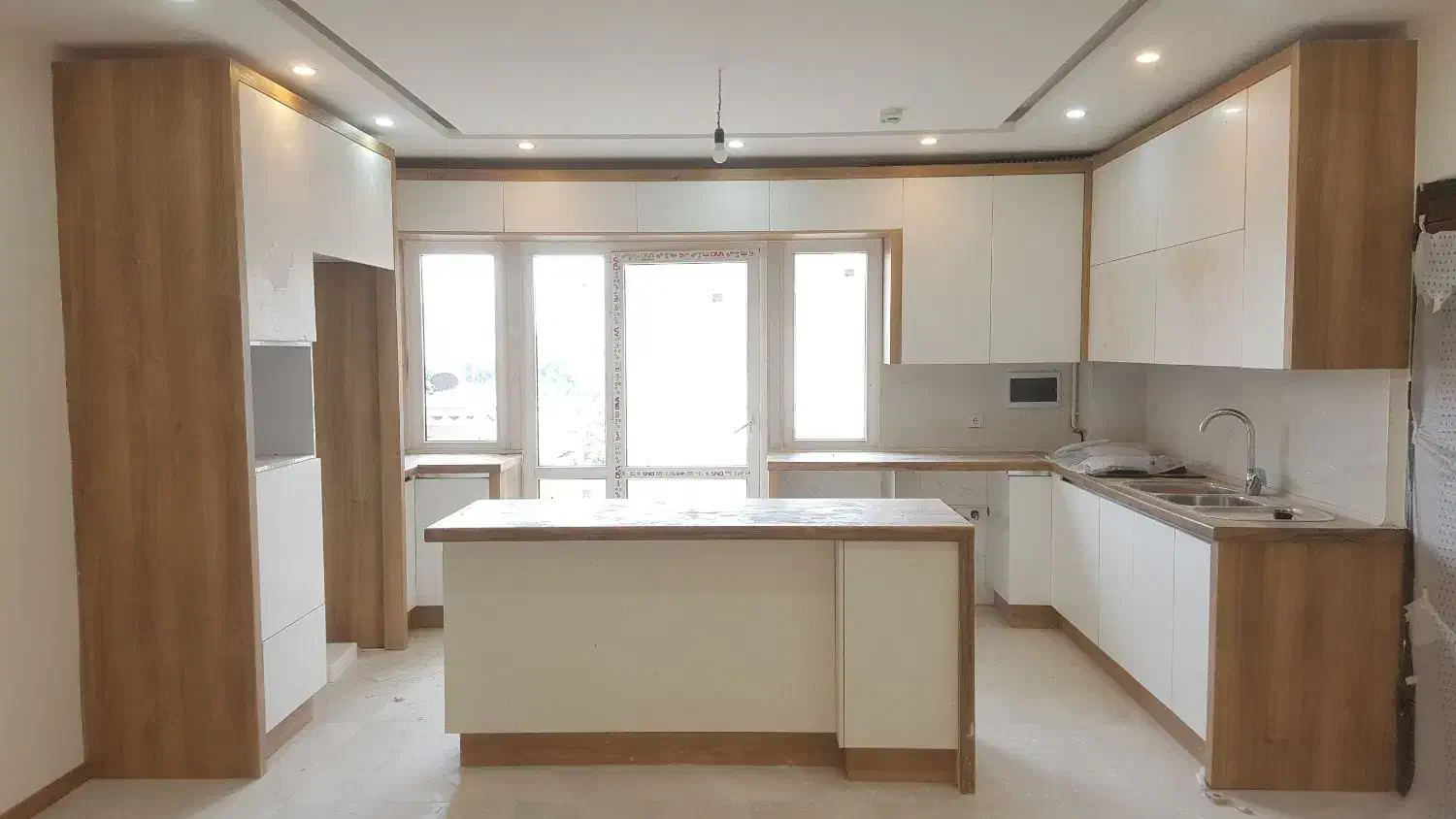 طراحی و اجرا و تعمیرات کلیه مصنوعات چوبی|خدمات پیشه و مهارت|رشت, صفاری|دیوار