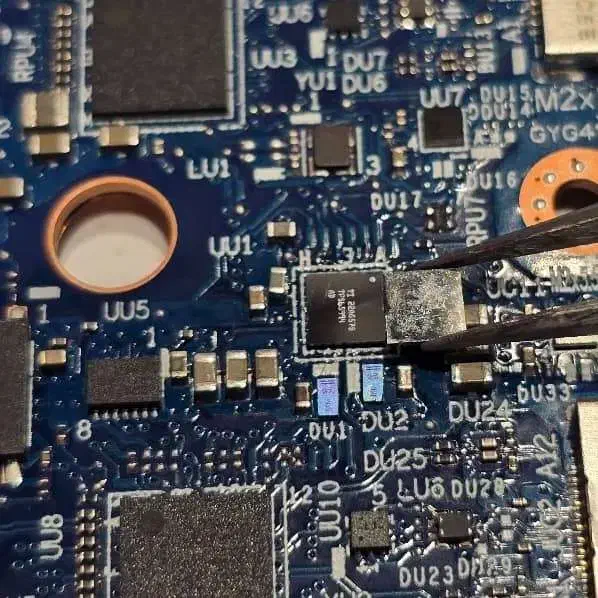 تعمیرات لپتاپ و کامپیوتر با گارانتی تعمیر|خدمات رایانه‌ای و موبایل|قشم, |دیوار