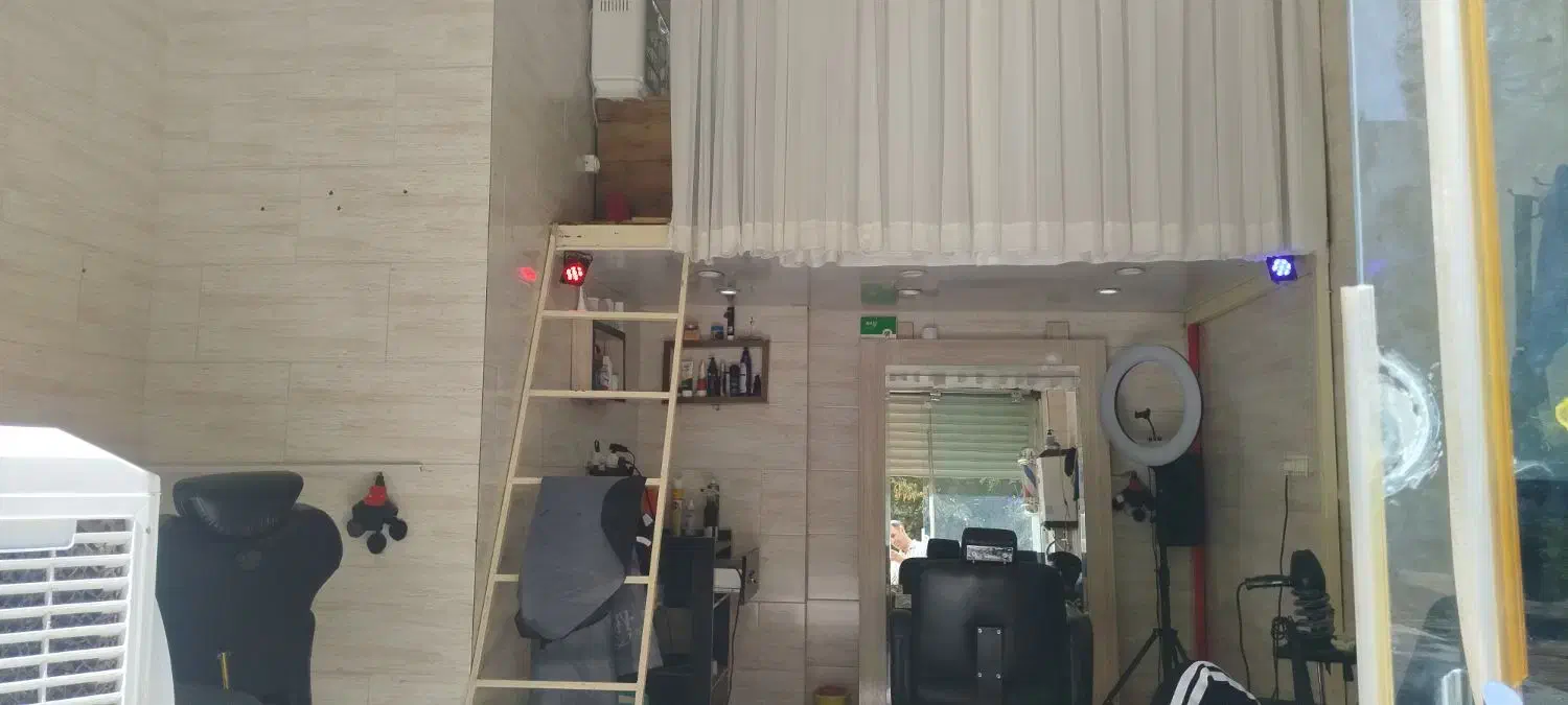 مغازه ۱۸متری محله ب۴|فروش مغازه و غرفه|فولادشهر, B4|دیوار