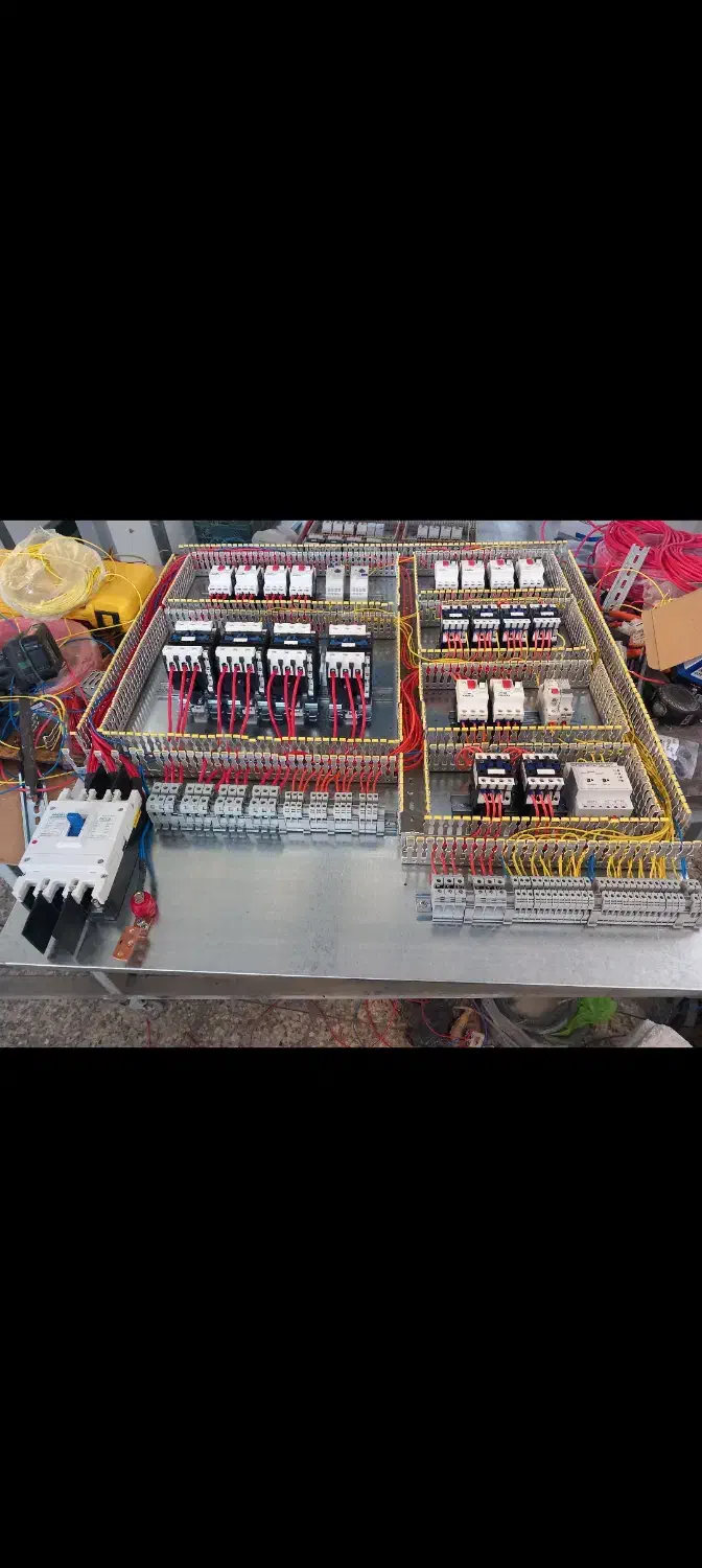 برقکار ساختمان برق هوشمند برقکار صنعتی برقکش|خدمات پیشه و مهارت|قشم, |دیوار