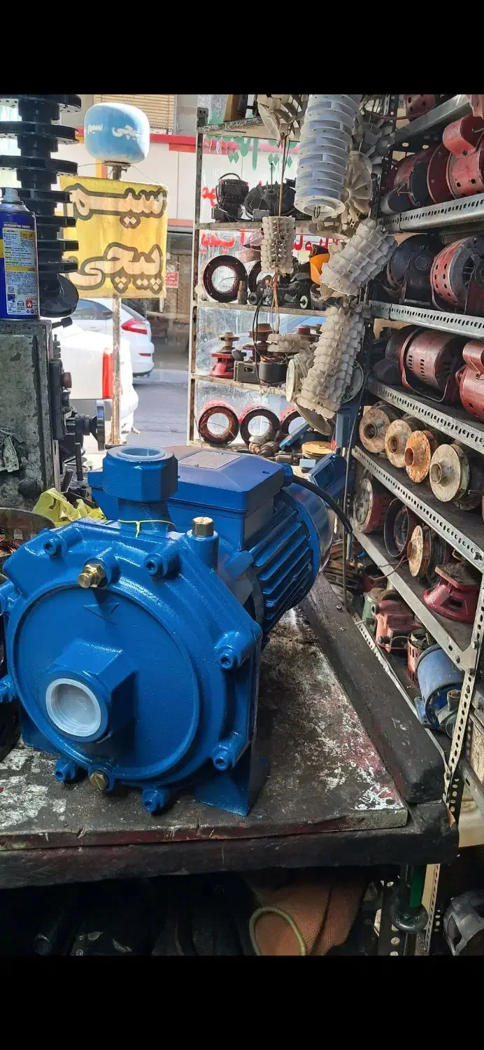 سیم پیچی وتعمیر انواع پمپ آب و الکتروموتور درمحل|خدمات پیشه و مهارت|تهران, سعادتآباد|دیوار