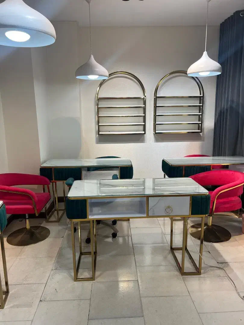 ست کامل ناخن کاری،پدیکور،مژه کاری،مانیکور|آرایشگاه و سالنهای زیبایی|تهران, هروی|دیوار