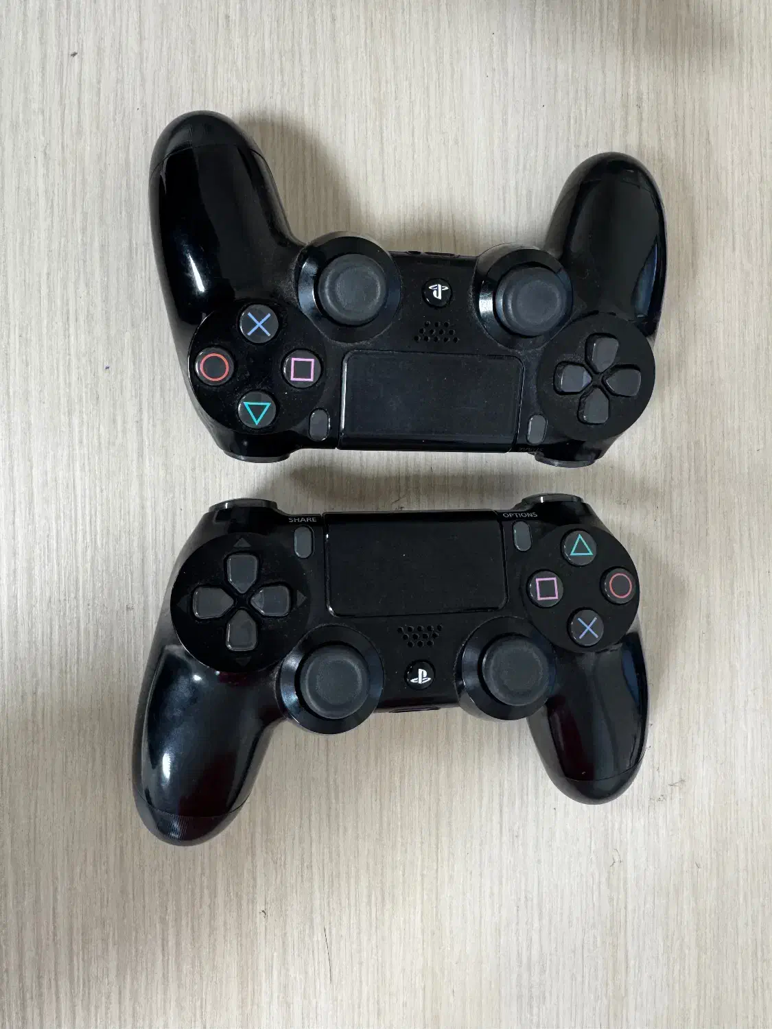 دو عدد دسته ps4 اورجینال|کنسول، بازی ویدئویی و آنلاین|اهواز, بیست متری شهدا|دیوار
