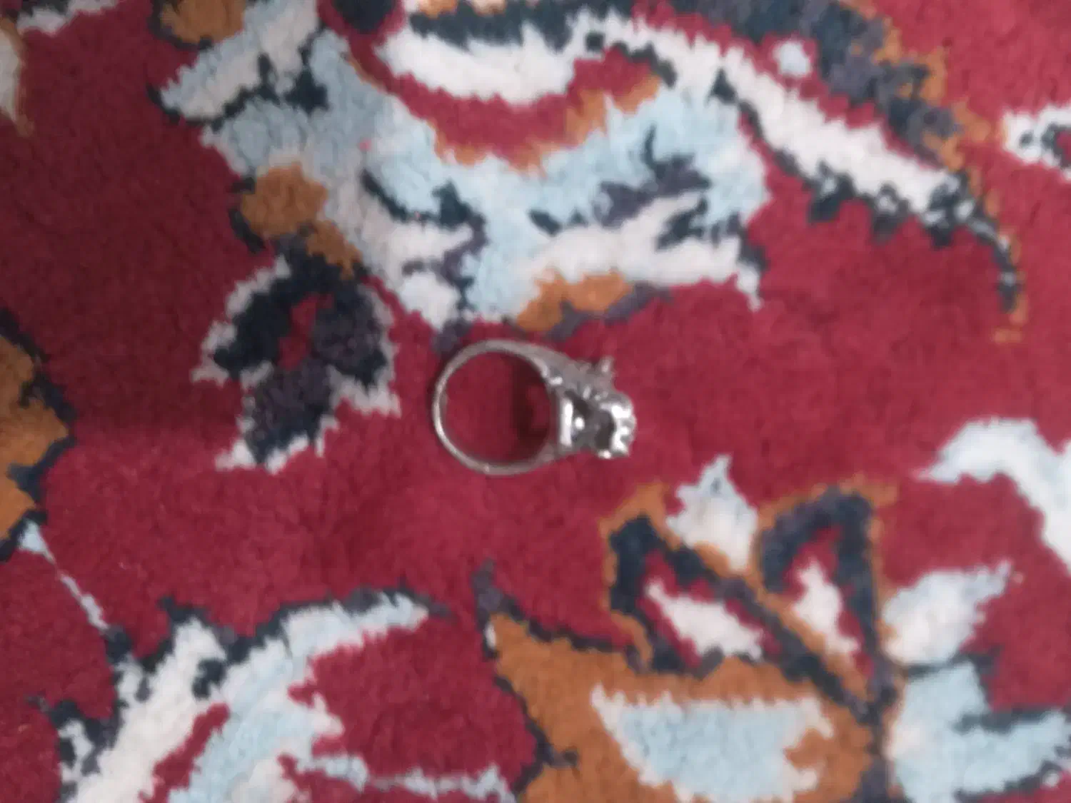 انگشتر|بدلیجات|مرودشت, کناره|دیوار