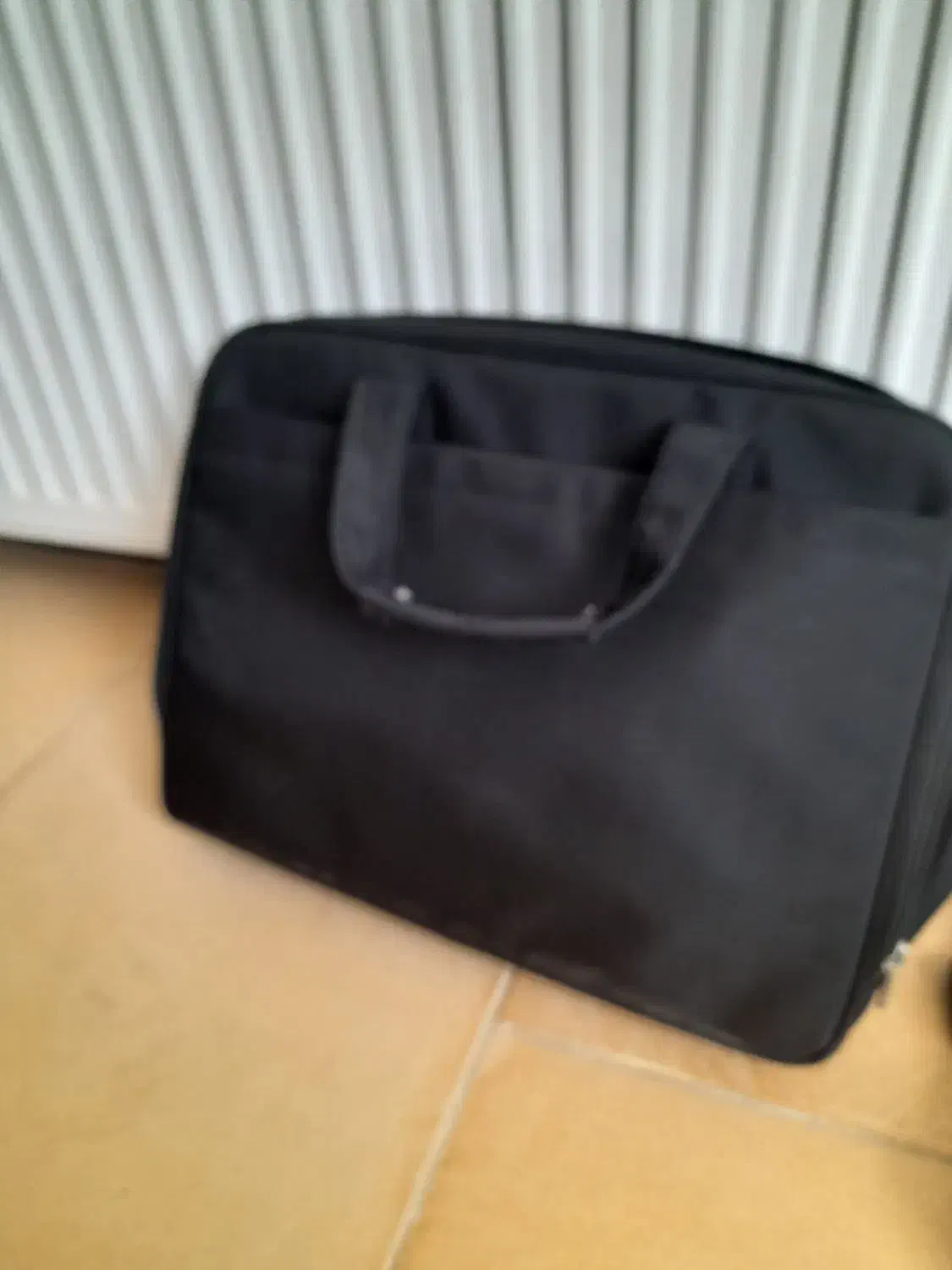 دو عدد کیف دانشجویی واداری نونو تخفیفم داره|کیف، کفش، کمربند|هشتگرد, شهرک آرتیمان|دیوار