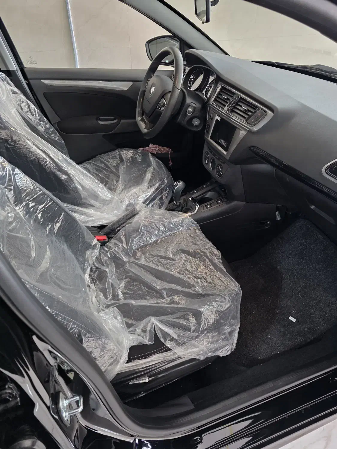 تارا وی ۱  مدل ۴۰۳|خودرو سواری و وانت|شبستر, |دیوار