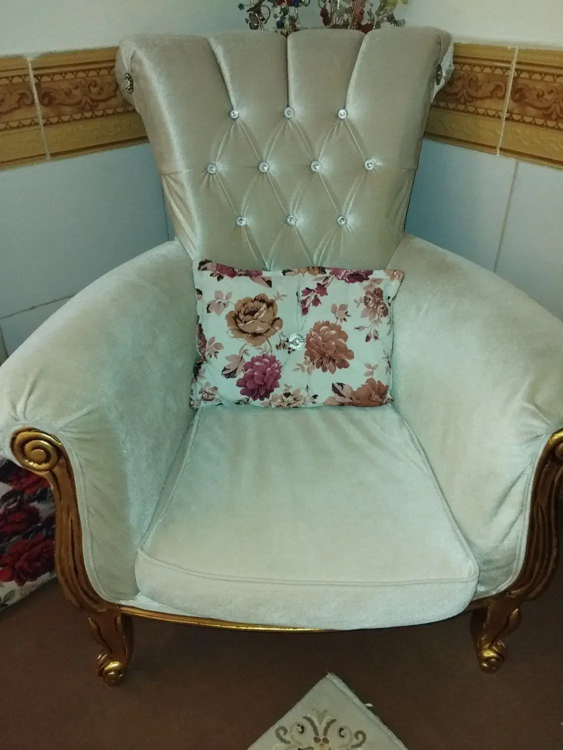 مبل نه نفره و میز غذا خوری شیش نفره|مبلمان خانگی و میز عسلی|آبیک, |دیوار