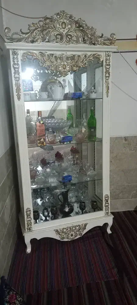 فروش ساعت میزتلویزیون|تخت و سرویس خواب|حمیدیا, |دیوار