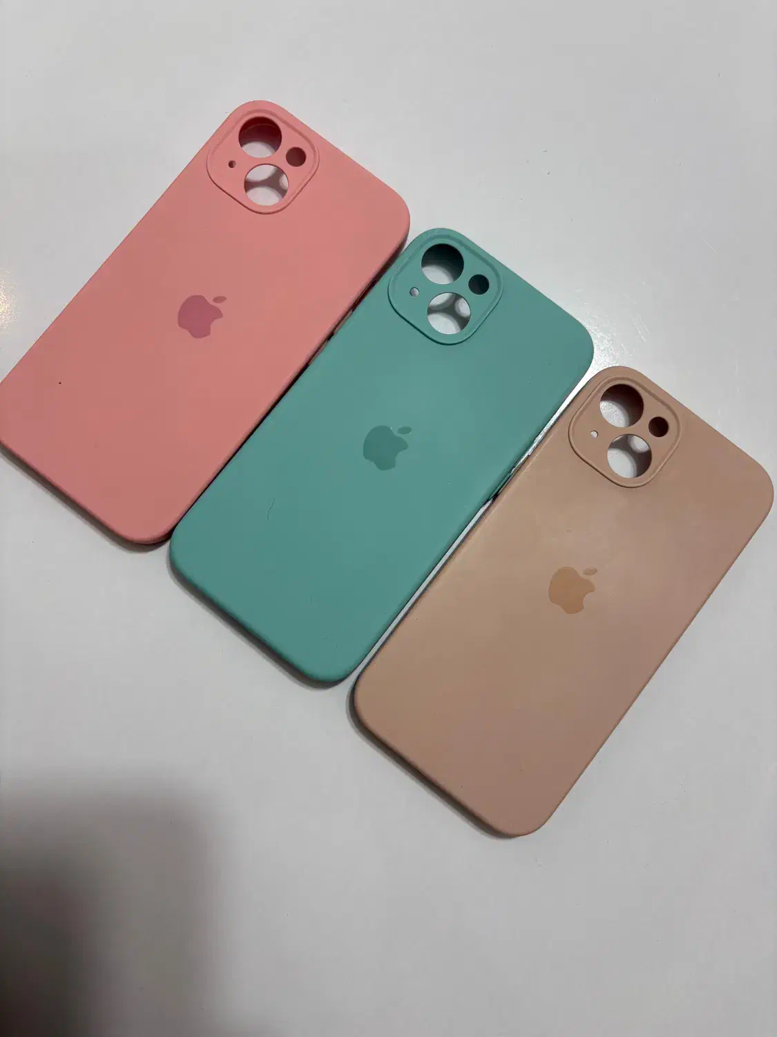 قاب ایفون سیزده تمیز و نو|لوازم جانبی موبایل و تبلت|اصفهان, بهارستان|دیوار