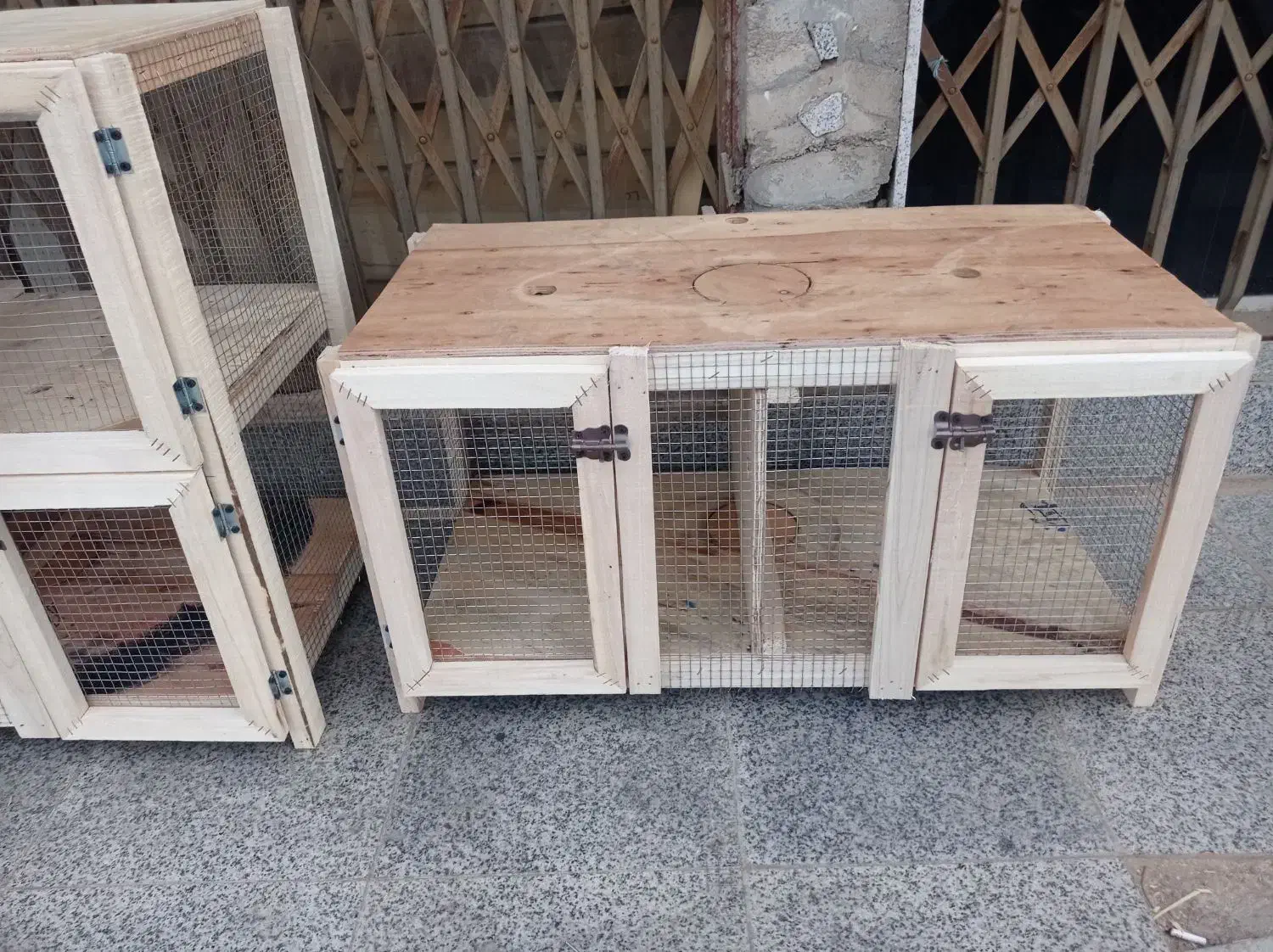 ساخت انواع قفس پرنده مرغ کبوتر ...|لوازم جانبی حیوانات|شاهین‌شهر, شهرک گلدیس|دیوار