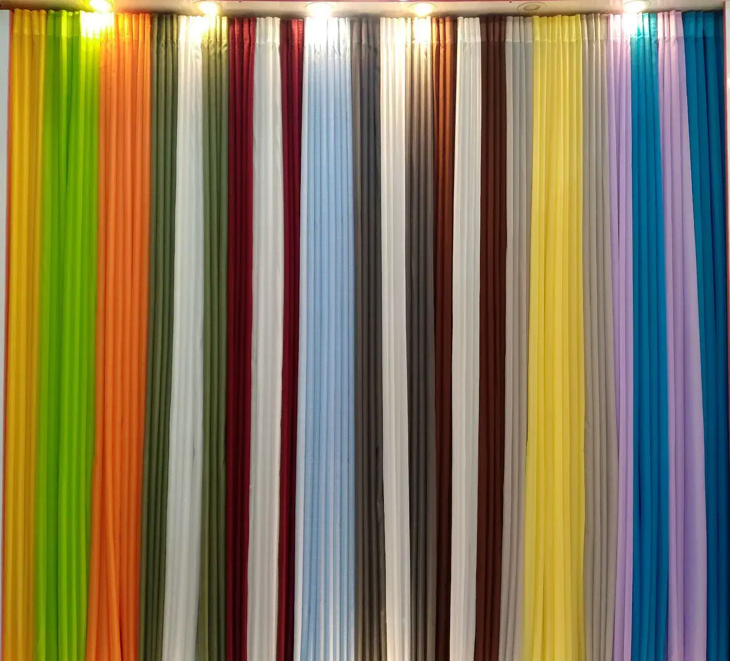 پرده پانچ آماده فقط ۳۰۰ هزارتومن|پرده، رانر، رومیزی|صفادشت, |دیوار