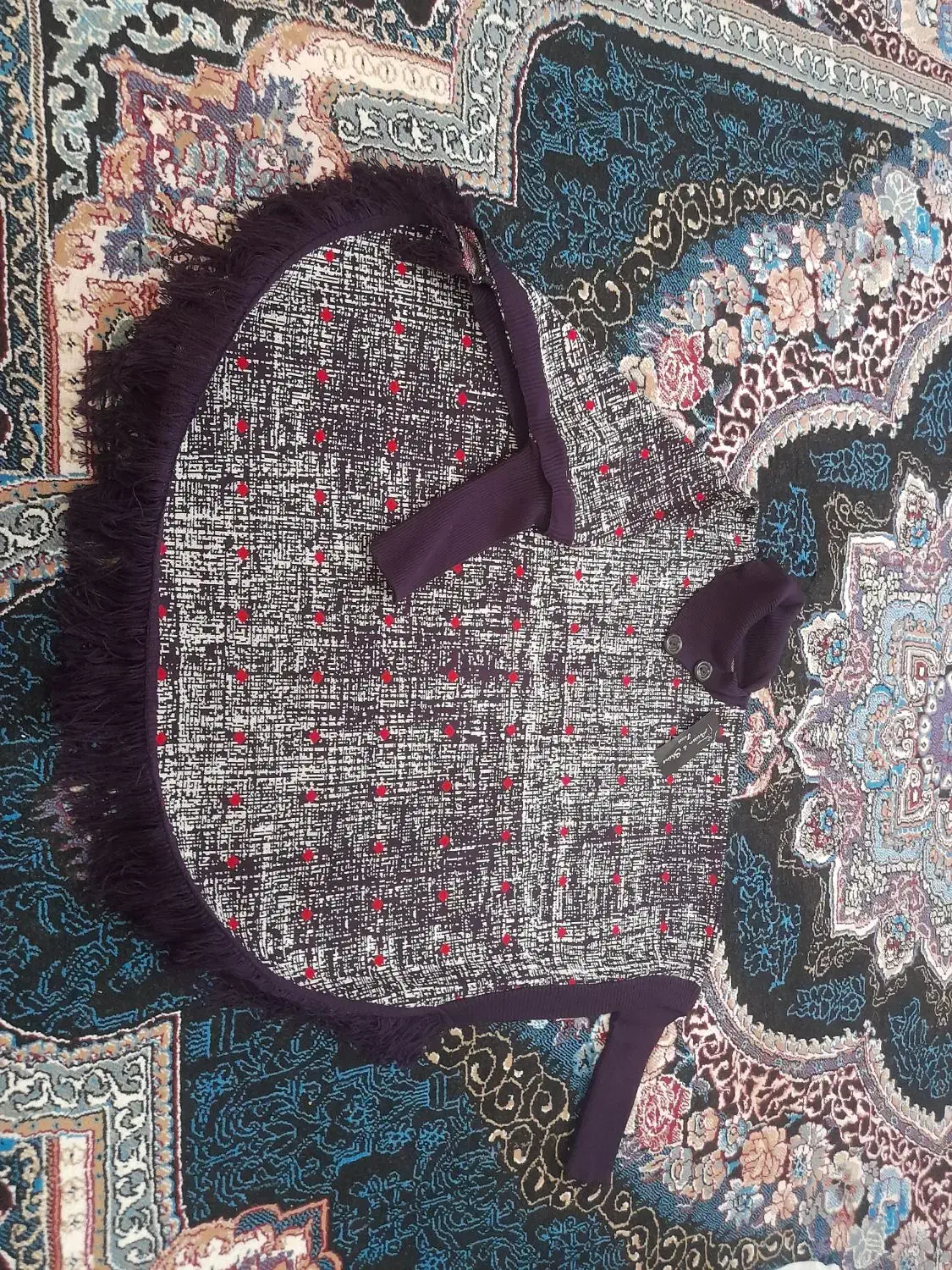 کاپشن(شنل) زمستانی|لباس|جالق, |دیوار