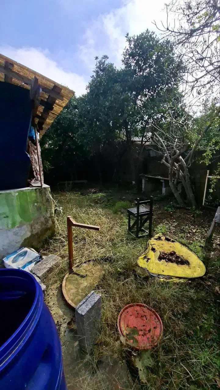 زمین با یک خونه ی کلنگی قابل بازسازی|فروش زمین و ملک کلنگی|کیاشهر, |دیوار