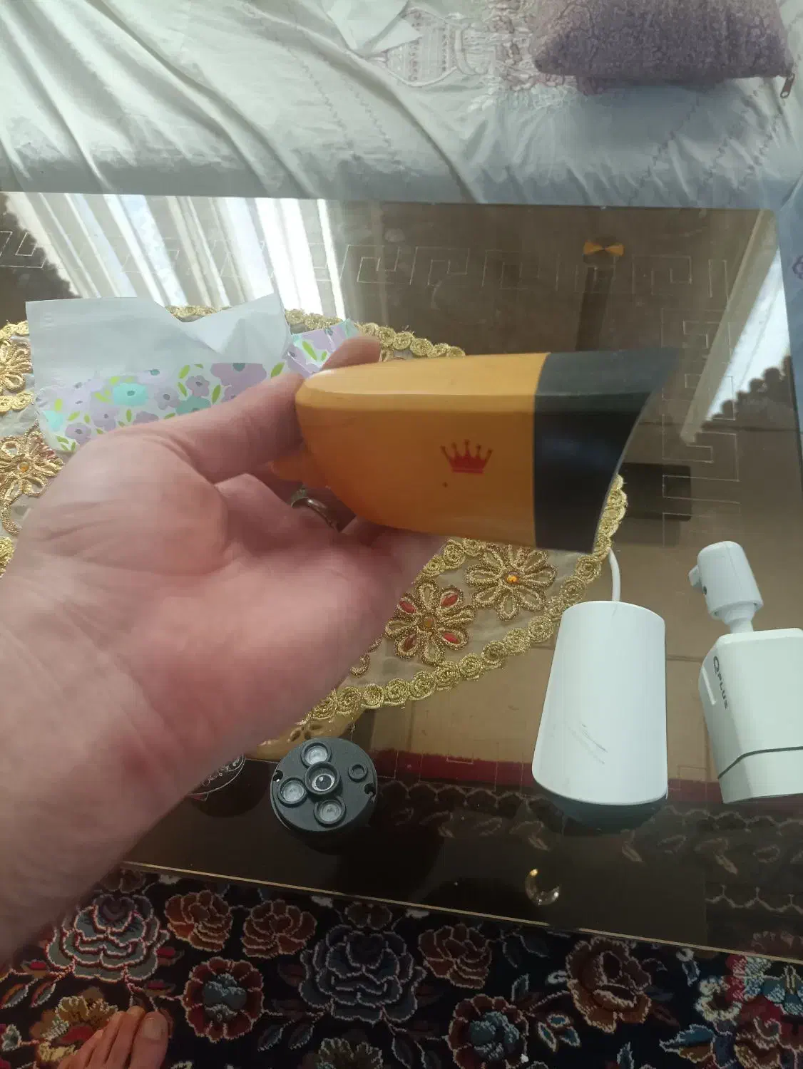 ۵عدد دوربین مدار بسته و یه سری شارژر و....|دوربین مداربسته|فردیس, شهرک شهید حسینی|دیوار