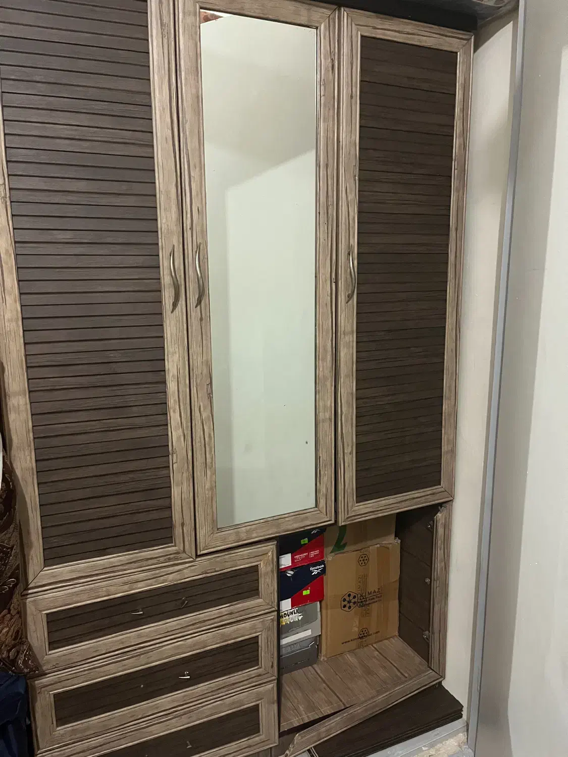 کمد|جاکفشی، کمد، دراور|فردیس, فردیس|دیوار