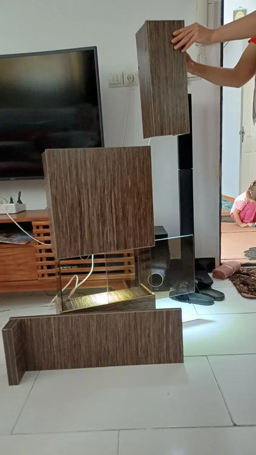 شلف دیواری تی وی دکوری...|کتابخانه، شلف، قفسههای دیواری|ملارد, |دیوار