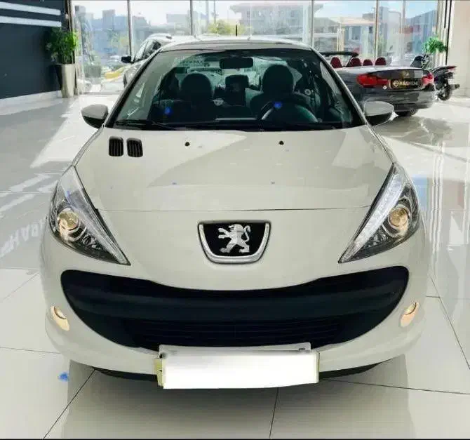 معاوضه 207 پلاس با دنا پلاس 6 دنده معمولی|خودرو سواری و وانت|کازرون, |دیوار