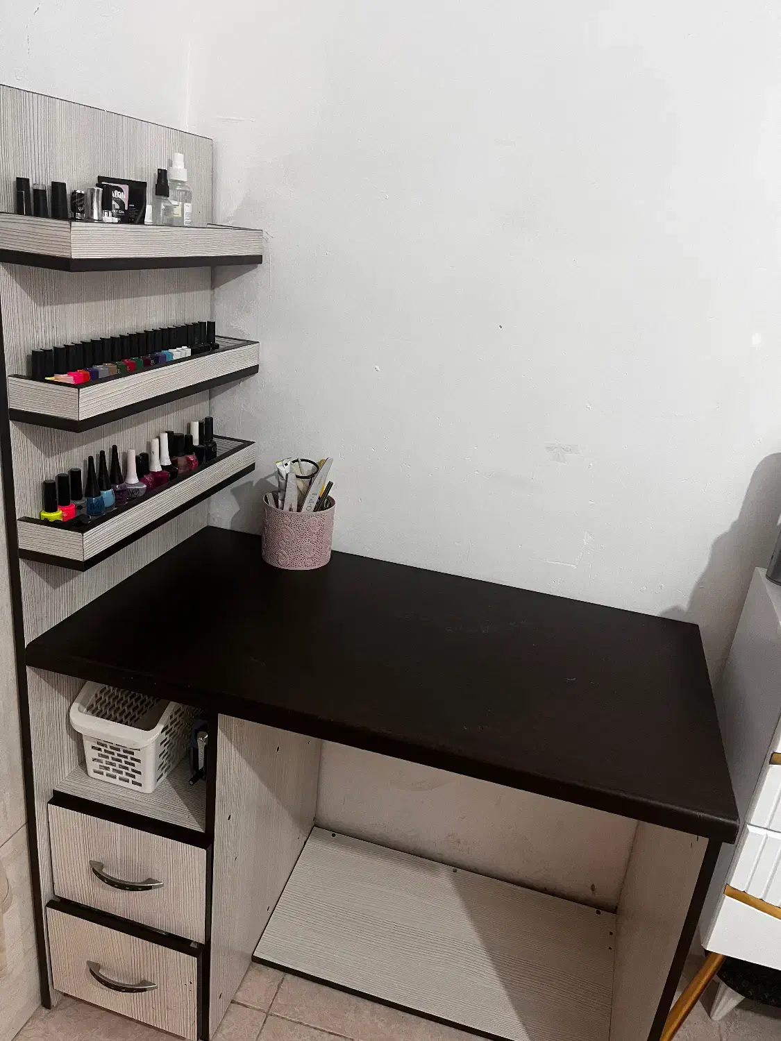 میز ناخن کار باکس دار|آرایشگاه و سالنهای زیبایی|چهاردانگه (تهران), |دیوار