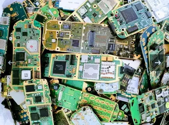 ضایعات مادربرد،رم، هارد، کرافیک، برد سبز|قطعات و لوازم جانبی رایانه|تبریز, |دیوار