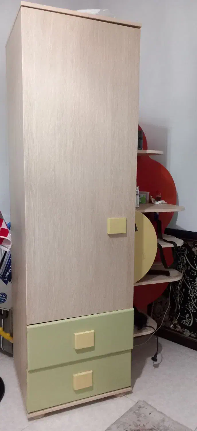 فروش کمد کاملا سالم|تخت و سرویس خواب|چالوس, |دیوار