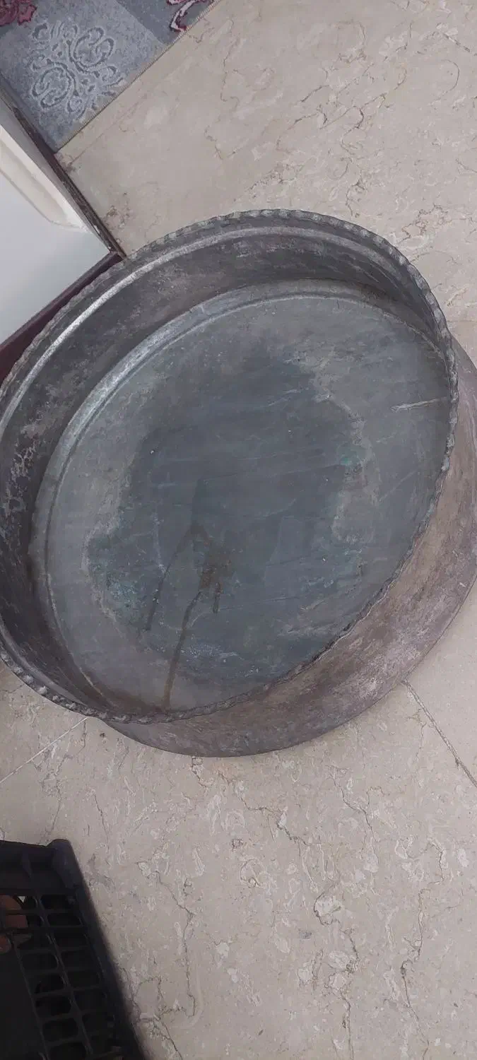 تشت مسی|کلکسیون اشیاء عتیقه|تهران, مجیدآباد|دیوار