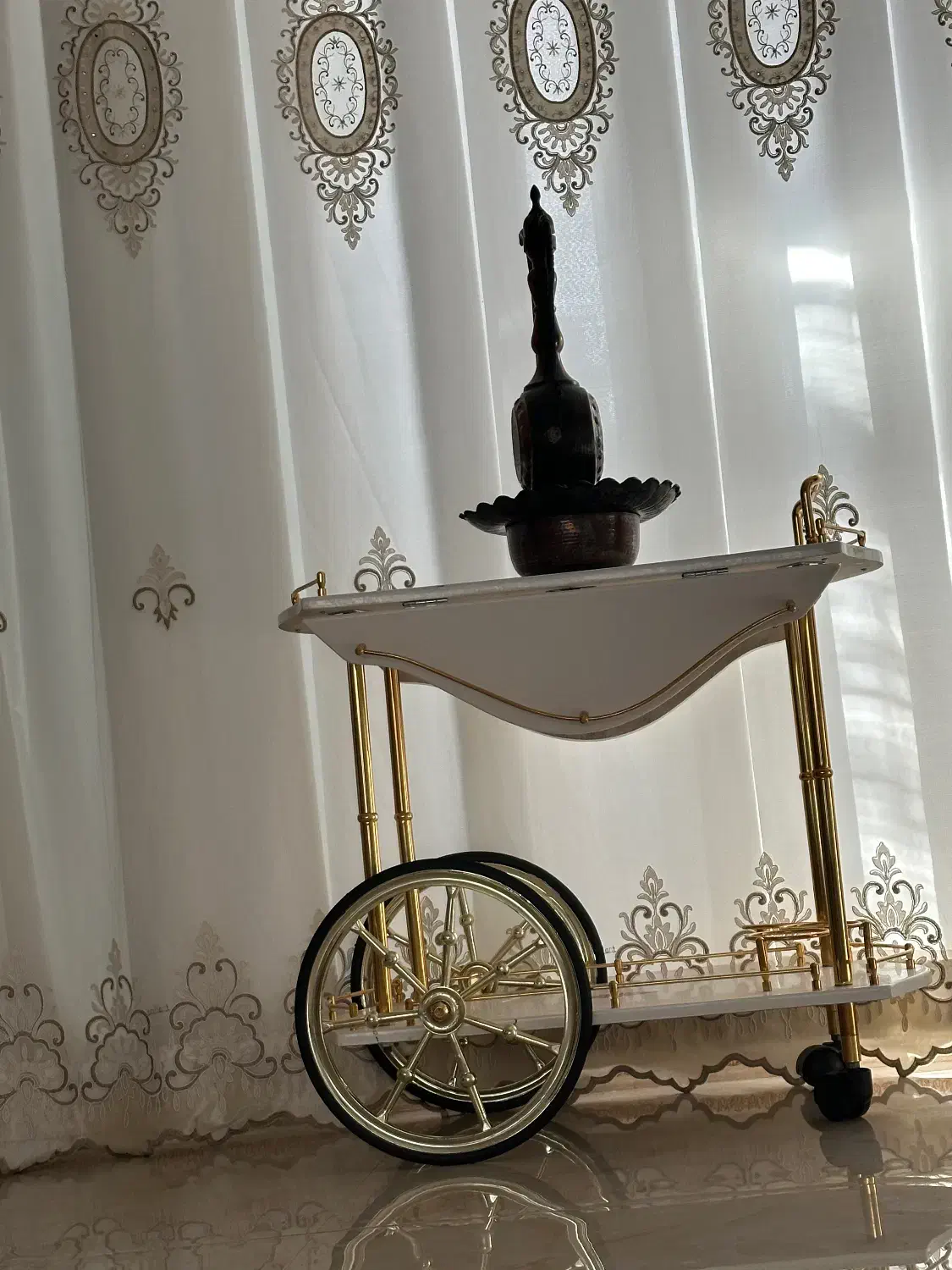 میزبار|مبلمان خانگی و میز عسلی|هشتگرد, شهرک اداری|دیوار